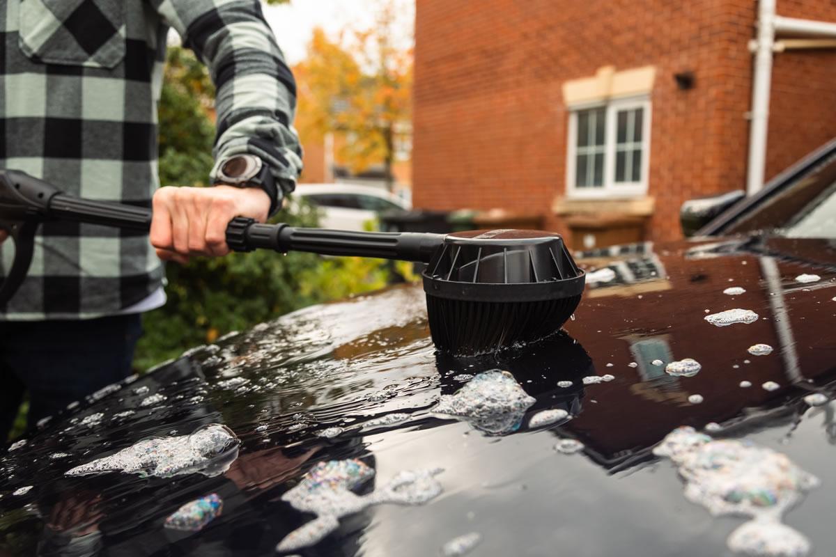 Rotating-brush-2 1 1